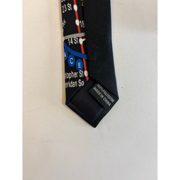Danggi Man New York Subway Line NeckTie Black - Picture 4 of 5
